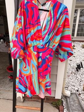 💘ChicMe Psychedelic Abstract Swirl Plunge V-Neck Mini Dress